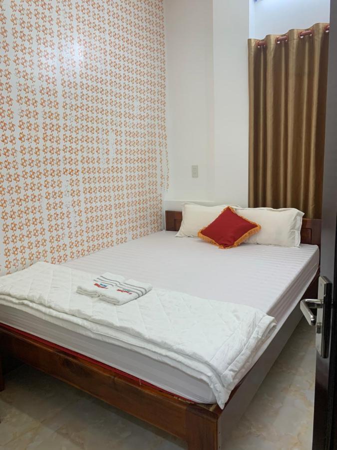 โรงแรมฮั่นฟาด 9 - Hanh Phat 9 Motel *